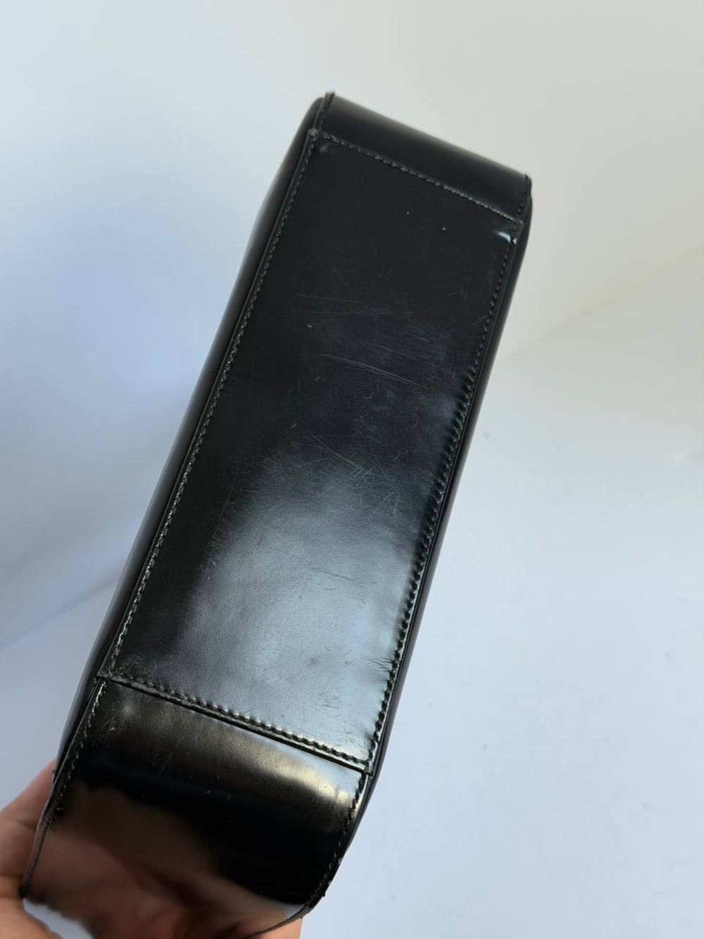 Gucci Interlocking G Logo Black Patent Leather Shoulder Bag - Picture 10 of 10
